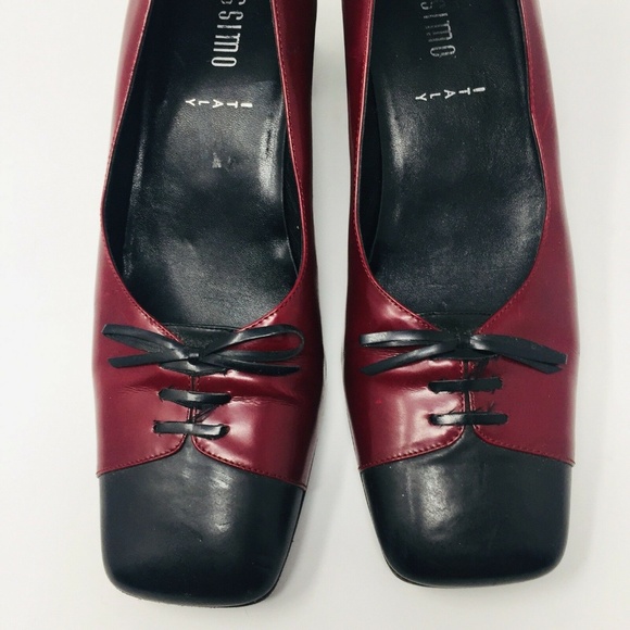 Massimo Italy Red Black Captoe Tie Heels - Picture 6 of 8